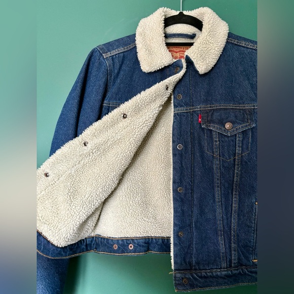 Levi’s Shearling Jacket M EUC - Picture 5 of 6